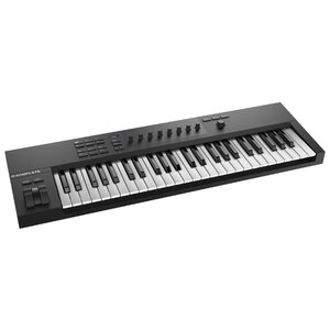 MIDI-клавиатура Native Instruments Komplete Kontrol A49 (фото modal nav 2)