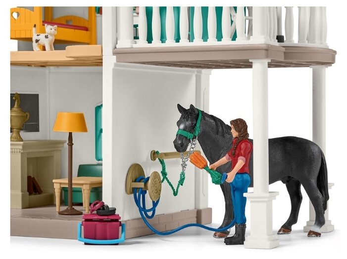 Игровой набор Schleich Большой конный двор с жилым домом и конюшней 42416 (фото modal 10)