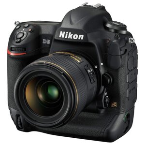 Зеркальный фотоаппарат Nikon D5 Kit (фото modal nav 1)