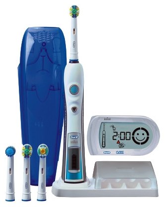 Электрическая зубная щетка Oral-B Professional Care 5000 D32 (фото modal 2)