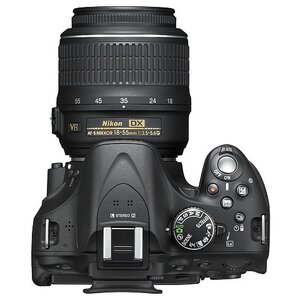 Зеркальный фотоаппарат Nikon D5200 Kit (фото modal nav 3)