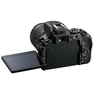 Зеркальный фотоаппарат Nikon D5600 Kit (фото modal nav 14)
