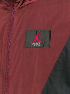 Куртка NIKE (фото modal nav 5)