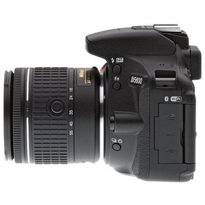 Зеркальный фотоаппарат Nikon D5600 Kit (фото modal nav 3)