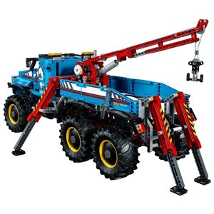Электромеханический конструктор LEGO Technic 42070 Эвакуатор-внедорожник 6х6 (фото modal nav 4)