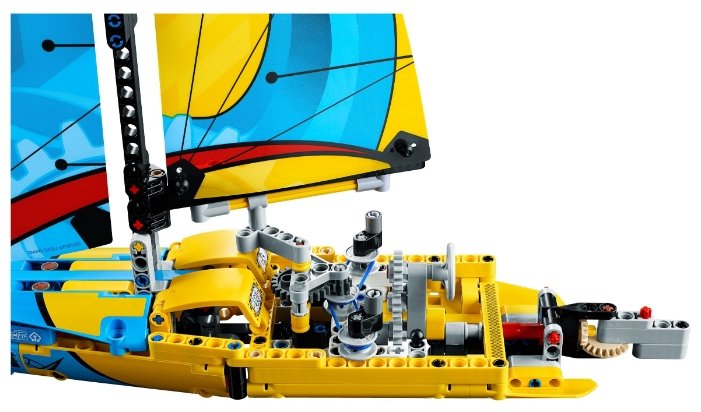 Конструктор LEGO Technic 42074 Гоночная яхта (фото modal 4)