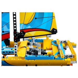 Конструктор LEGO Technic 42074 Гоночная яхта (фото modal nav 6)