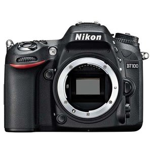 Зеркальный фотоаппарат Nikon D7100 Body (фото modal nav 1)
